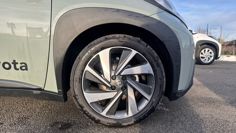 Toyota Aygo X 1.0 VVT-i Edge 5dr Petrol Hatchback